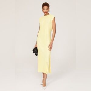 Chic Yellow Cap Sleeve Midi Dress